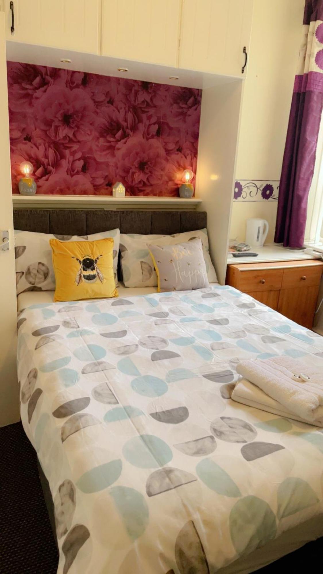 Fern Villa Hotel - Albert Road Blackpool Ngoại thất bức ảnh